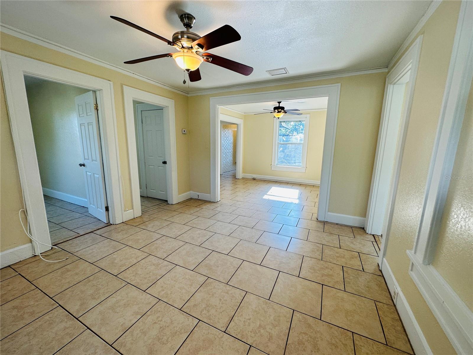 Image 6 of 18 For 1314 12th Avenue S B