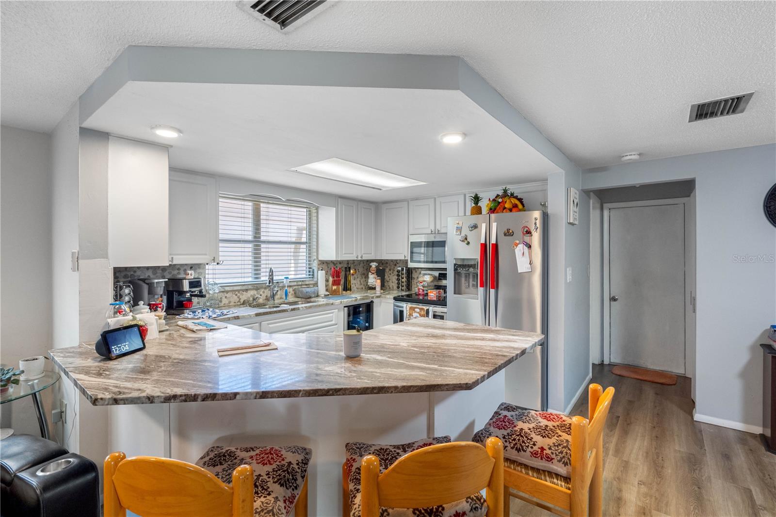 Image 10 of 58 For 1324 Viking Drive