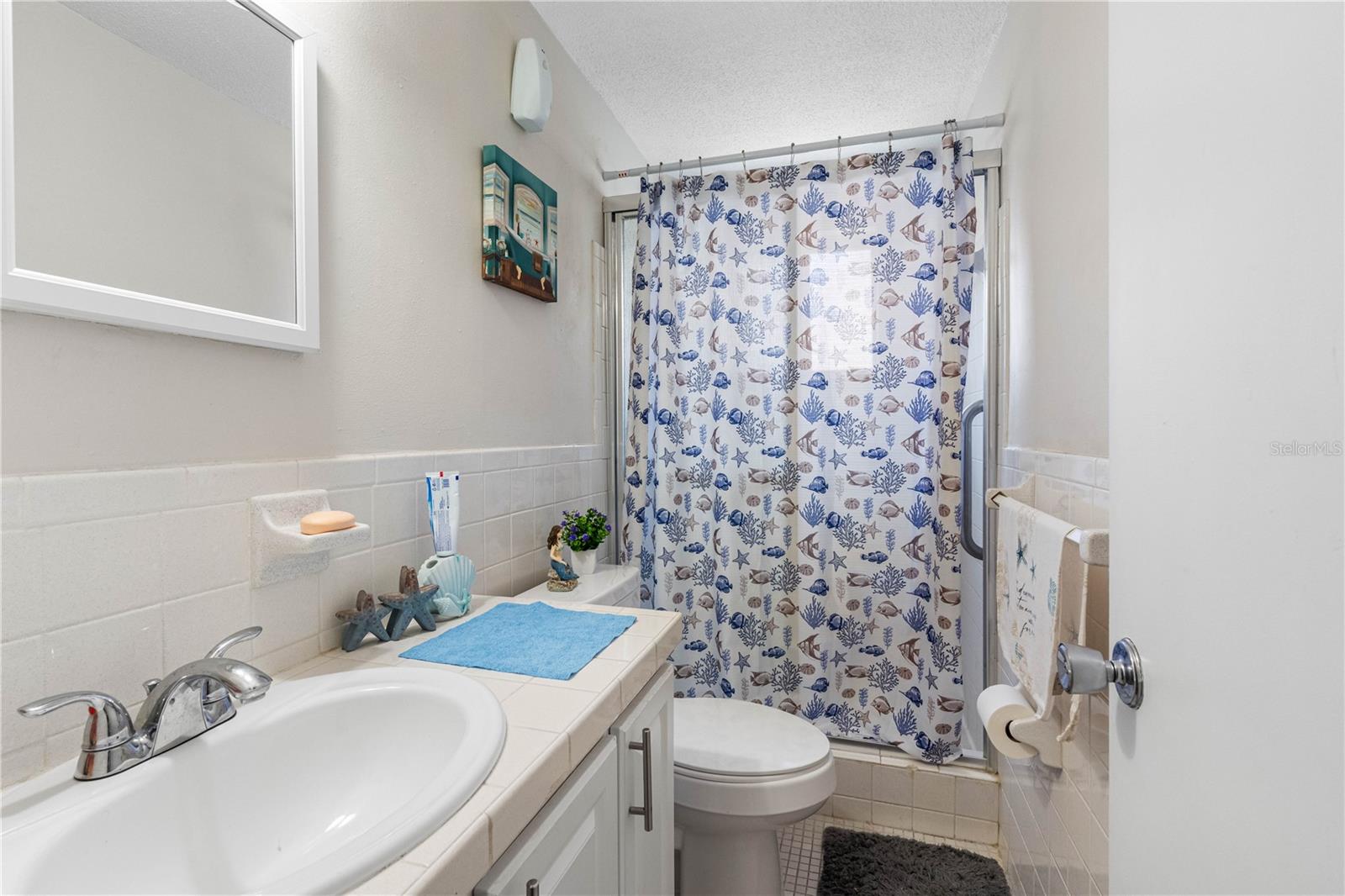 Image 21 of 58 For 1324 Viking Drive