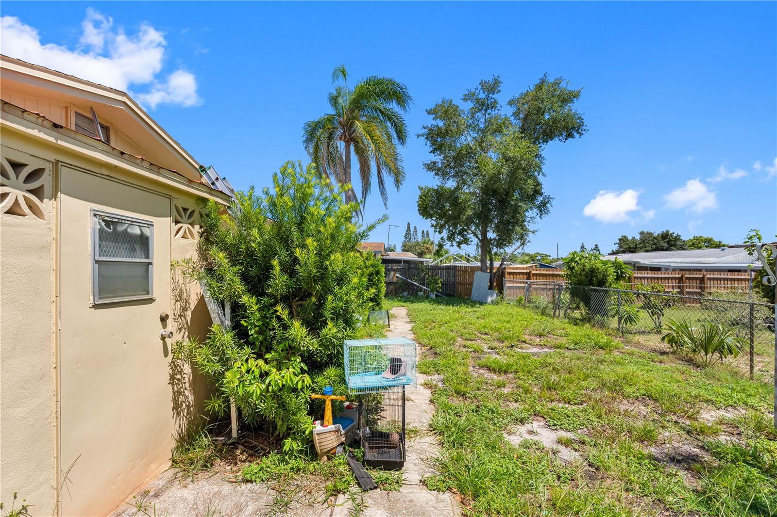 Image 33 of 58 For 1324 Viking Drive