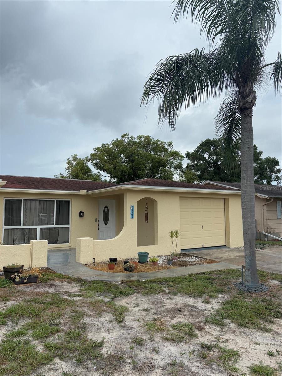 Image 8 of 8 For 1324 Viking Drive
