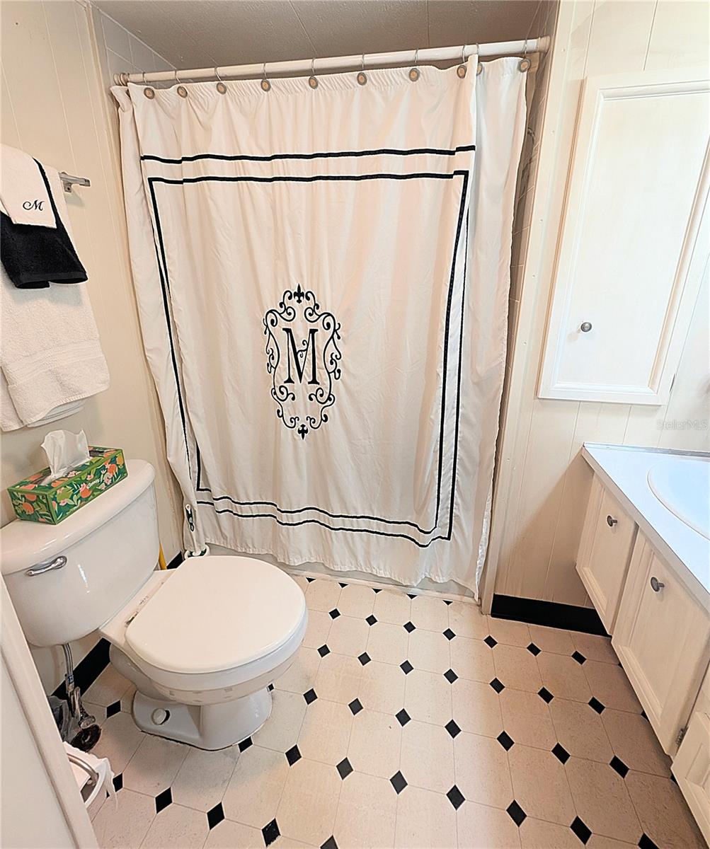 Image 9 of 25 For 7801 34th Avenue N 11