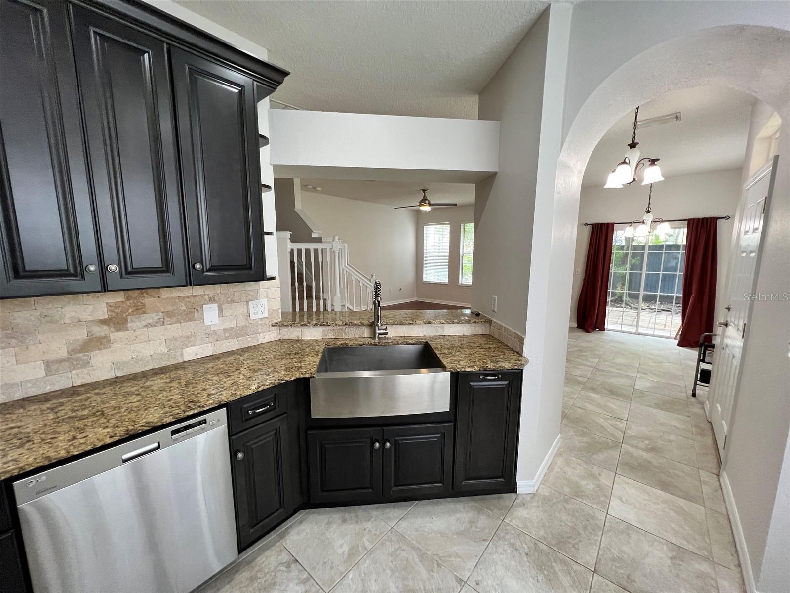 Image 13 of 34 For 546 52nd Avenue N