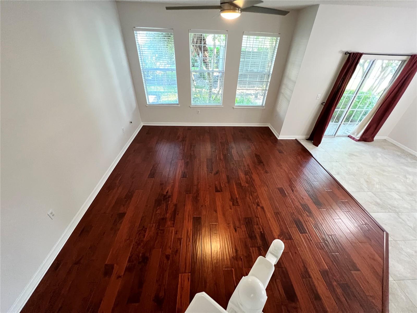 Image 18 of 34 For 546 52nd Avenue N