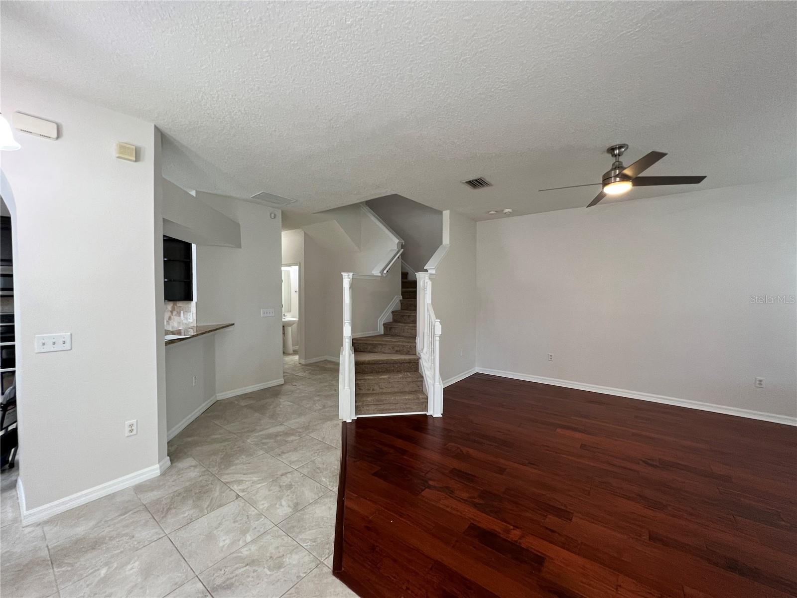 Image 9 of 34 For 546 52nd Avenue N