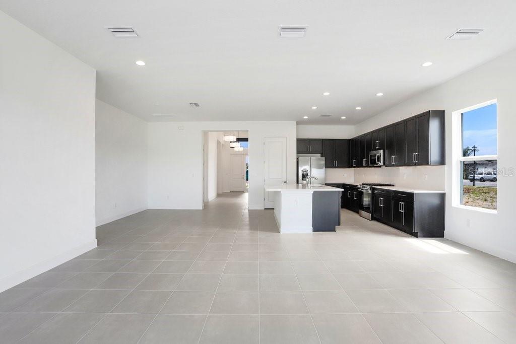 Image 10 of 27 For 32479 Neroli Street