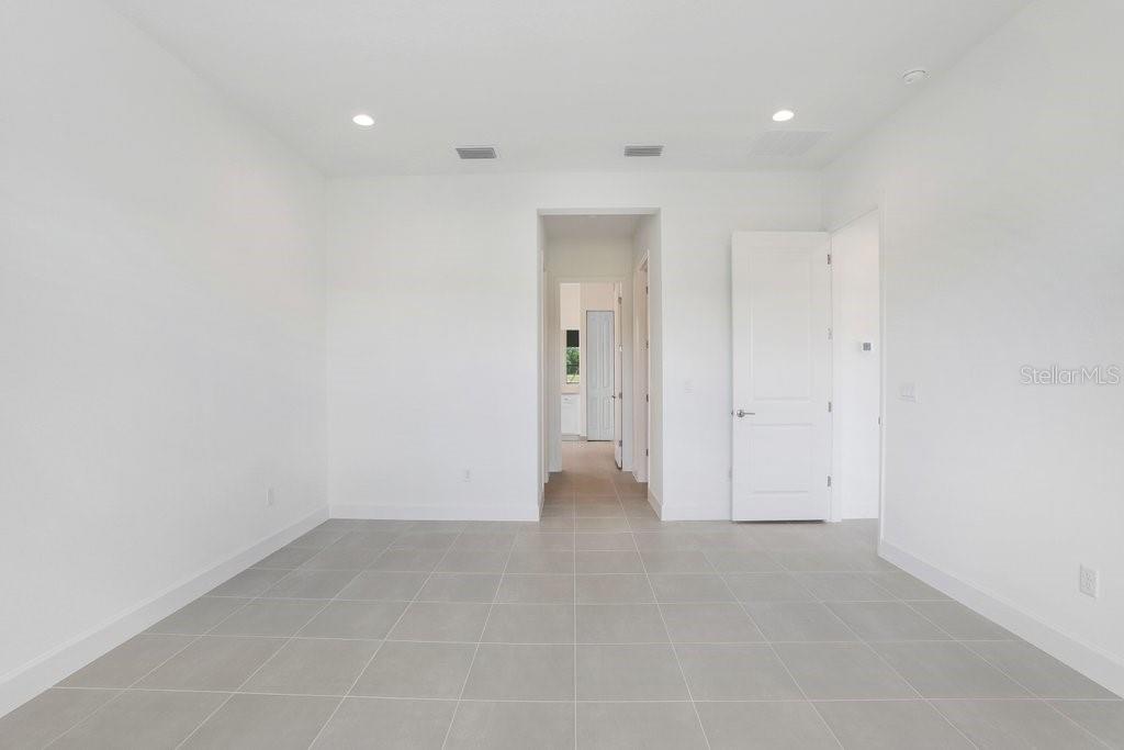 Image 15 of 27 For 32479 Neroli Street