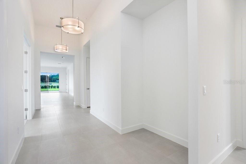 Image 3 of 27 For 32479 Neroli Street