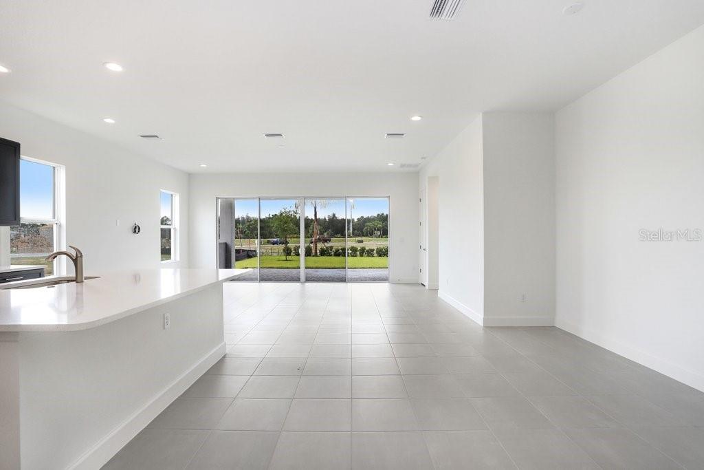 Image 4 of 27 For 32479 Neroli Street