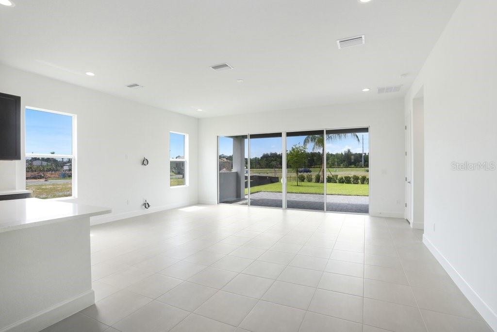 Image 8 of 27 For 32479 Neroli Street