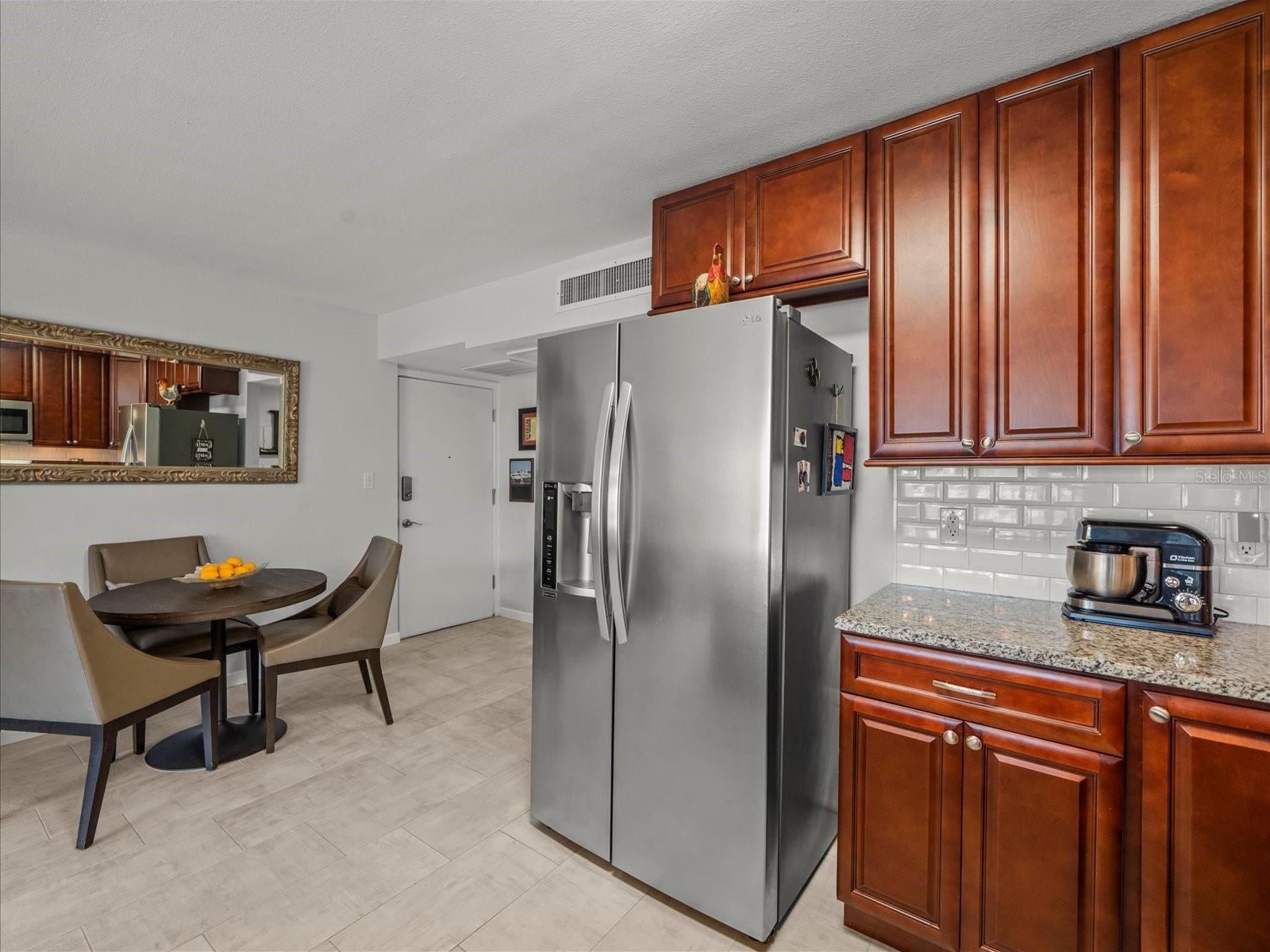 Image 16 of 36 For 2424 Tampa Bay Boulevard A109