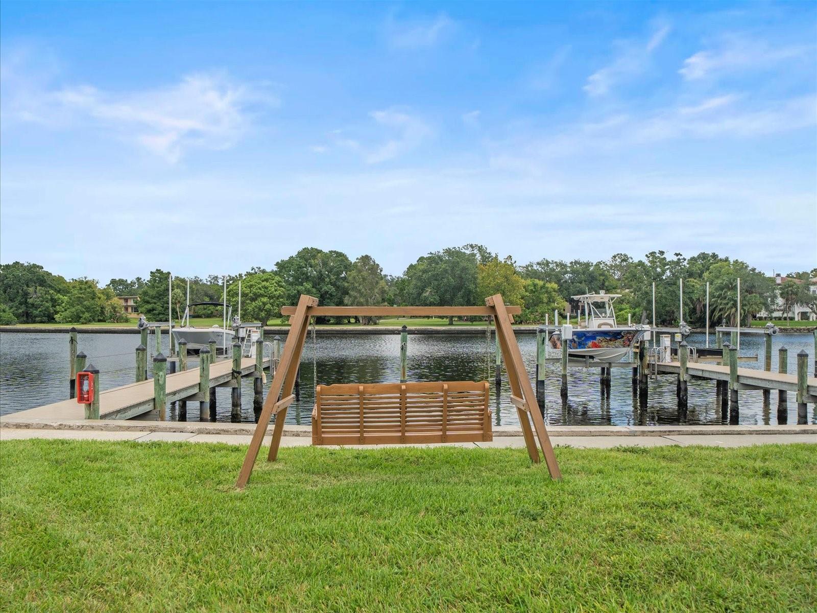 Image 31 of 36 For 2424 Tampa Bay Boulevard A109