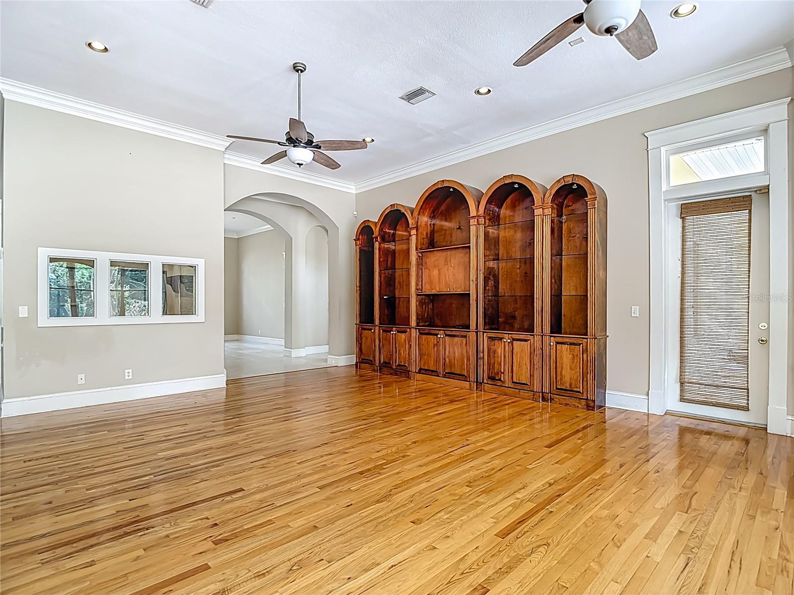 Listing photo id 23 for 7732 Mobley Road