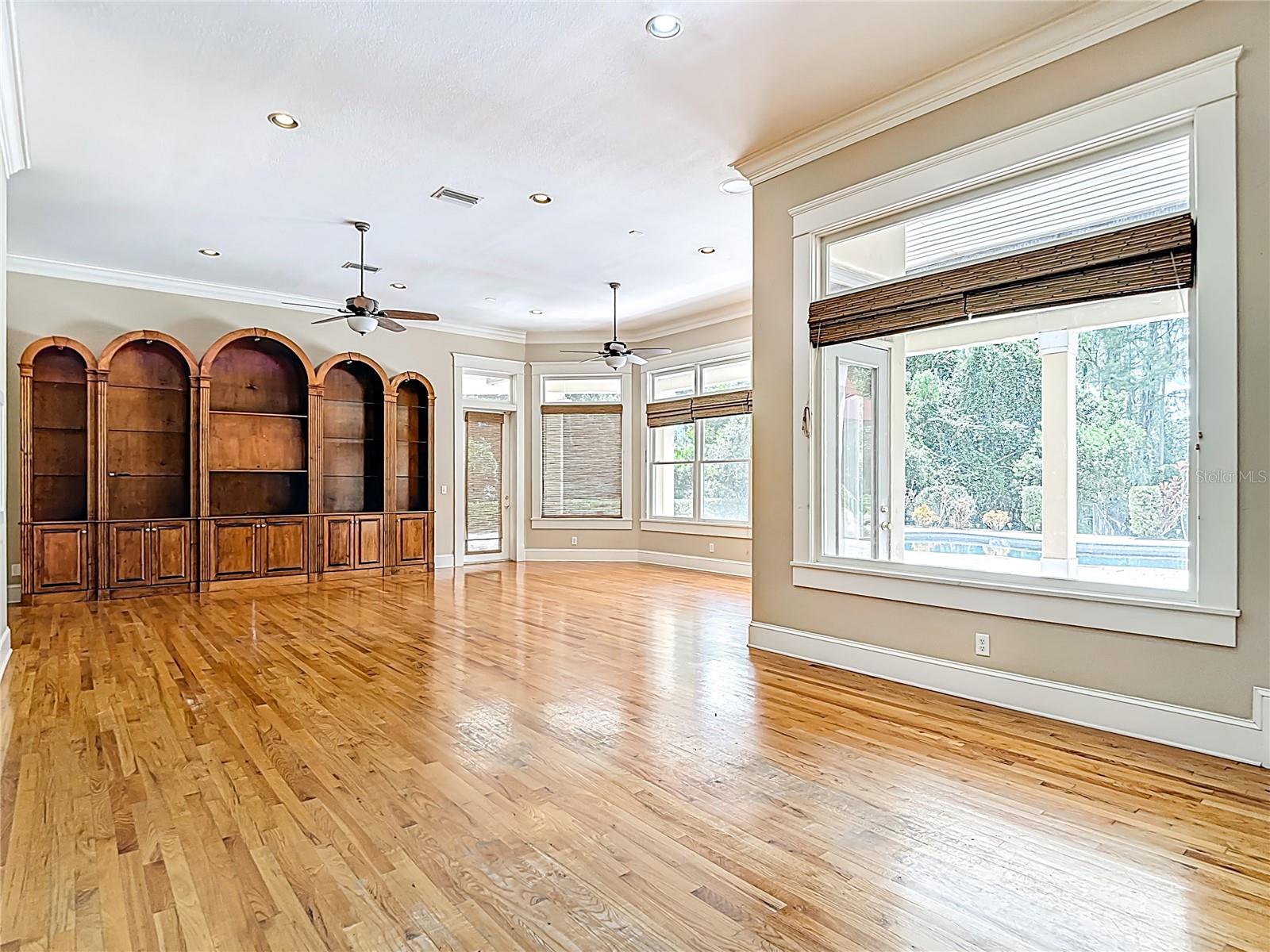 Listing photo id 24 for 7732 Mobley Road