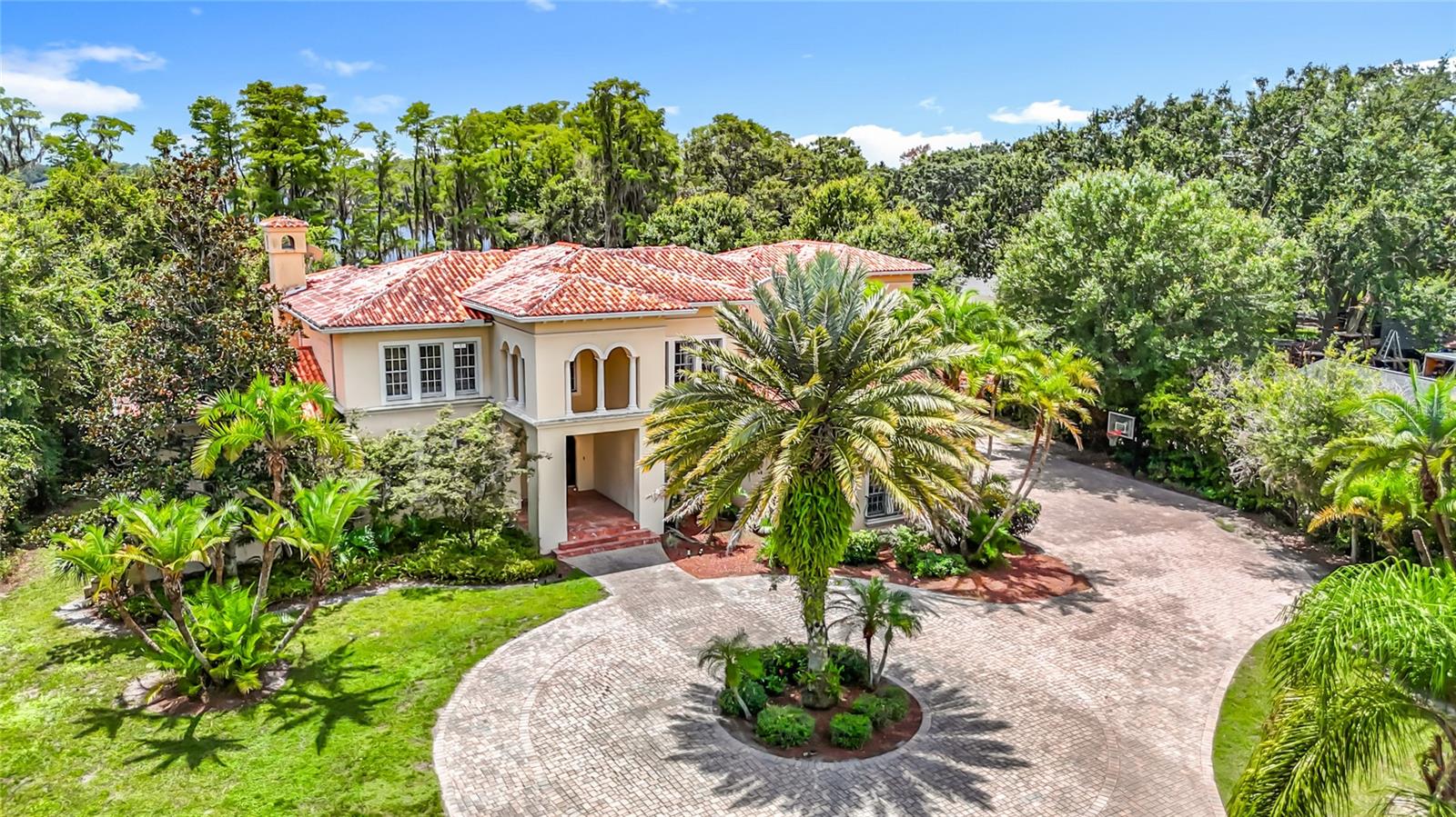 Listing photo id 3 for 7732 Mobley Road