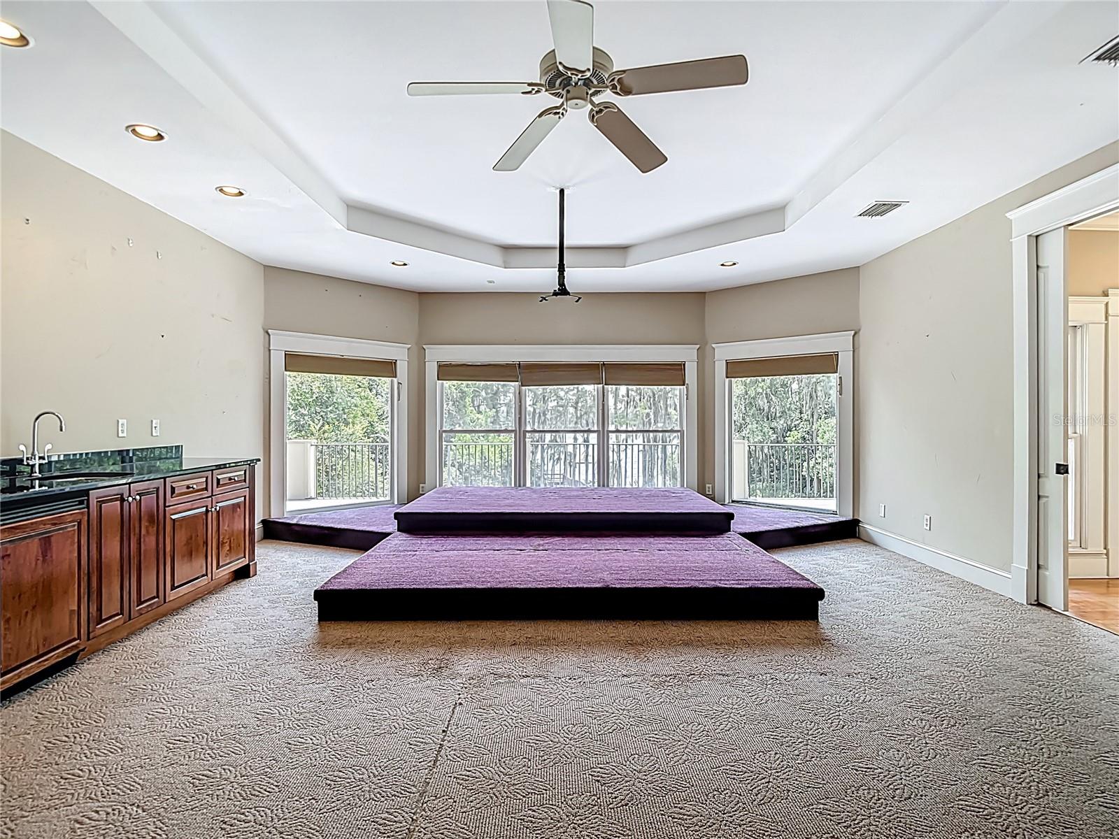 Listing photo id 64 for 7732 Mobley Road