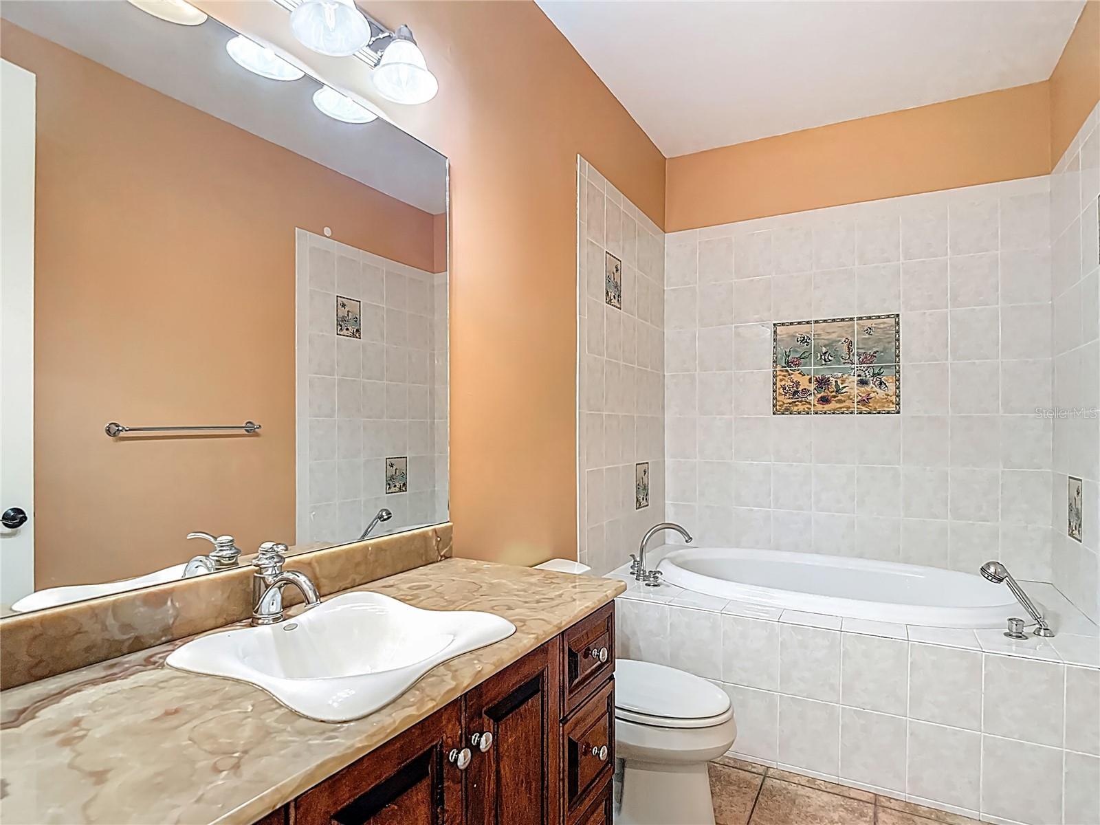 Listing photo id 73 for 7732 Mobley Road