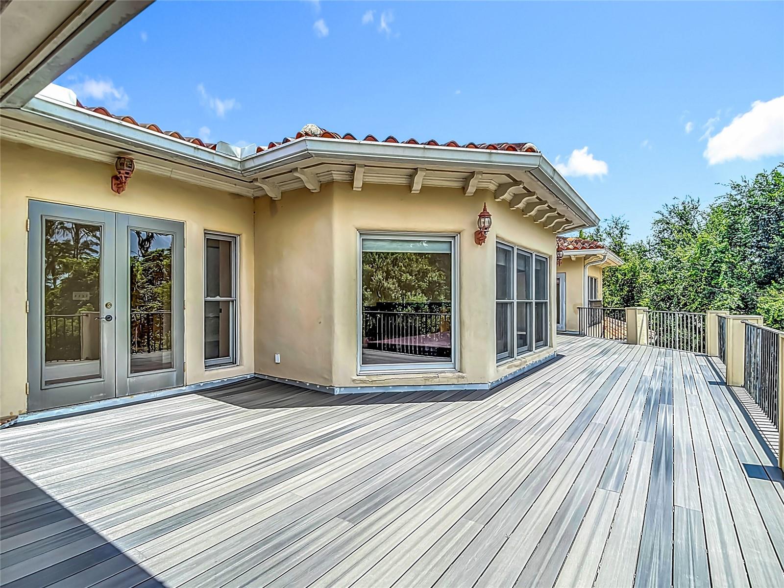Listing photo id 76 for 7732 Mobley Road