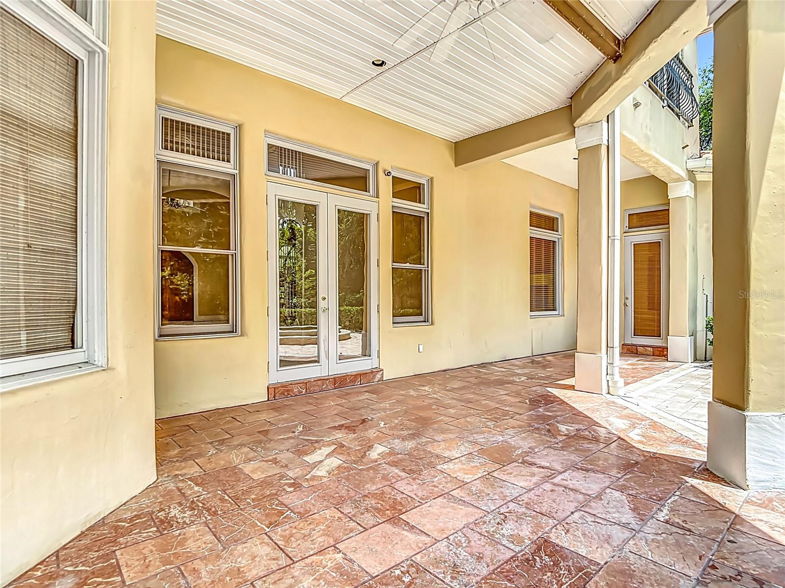 Listing photo id 79 for 7732 Mobley Road
