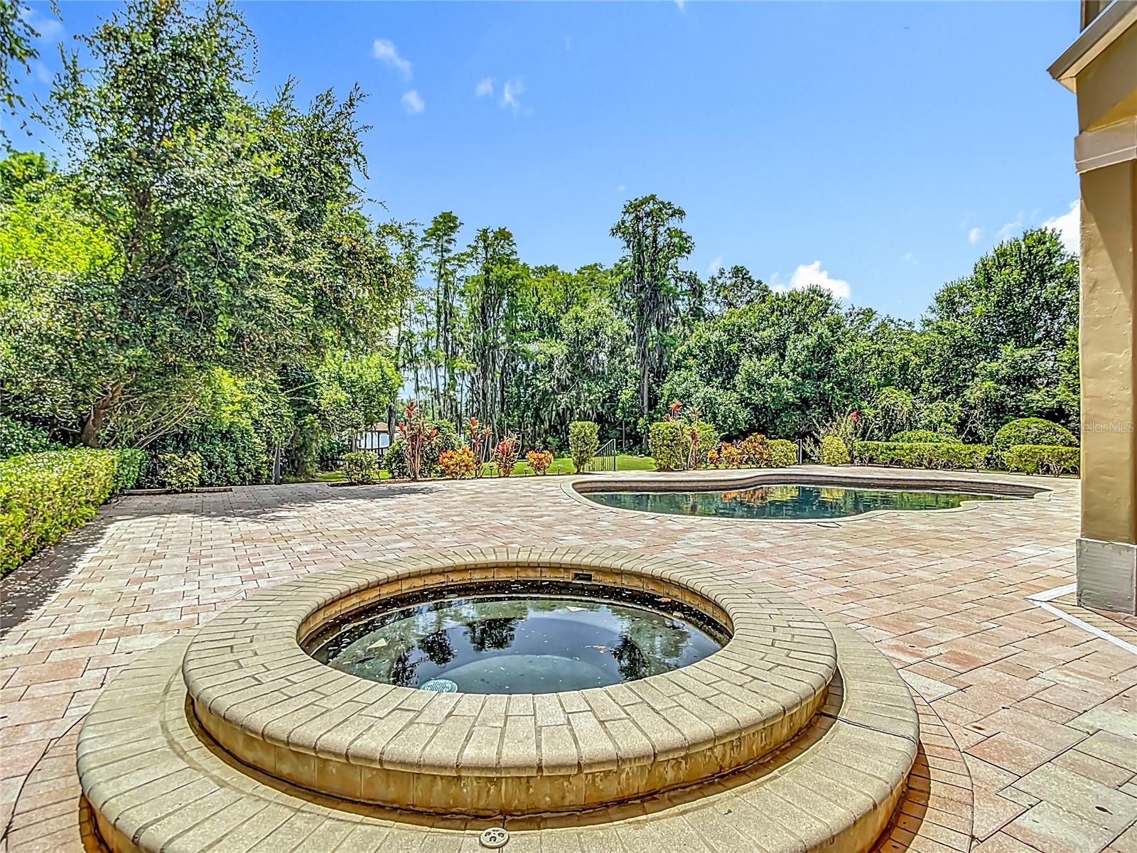 Listing photo id 82 for 7732 Mobley Road