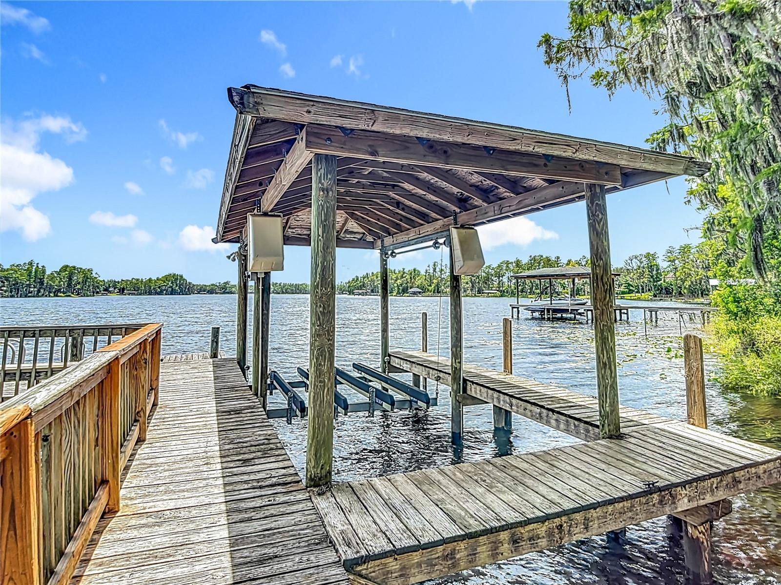 Listing photo id 88 for 7732 Mobley Road