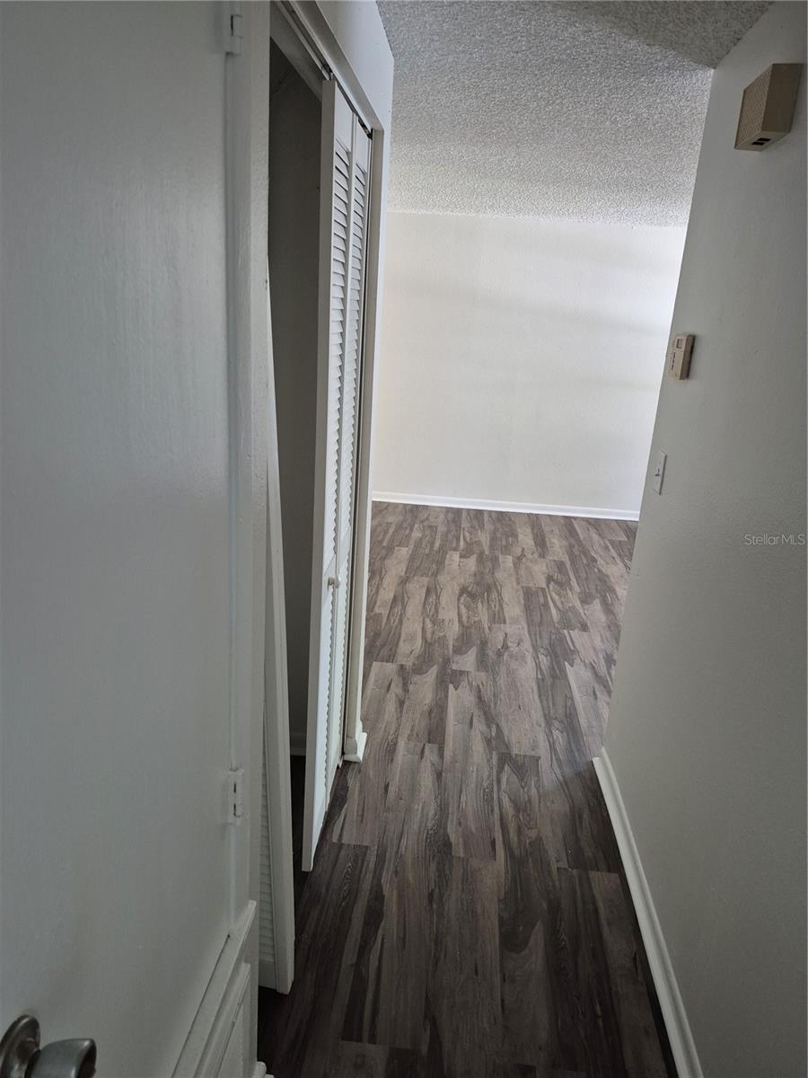 Image 4 of 6 For 3717 Ambermist Drive