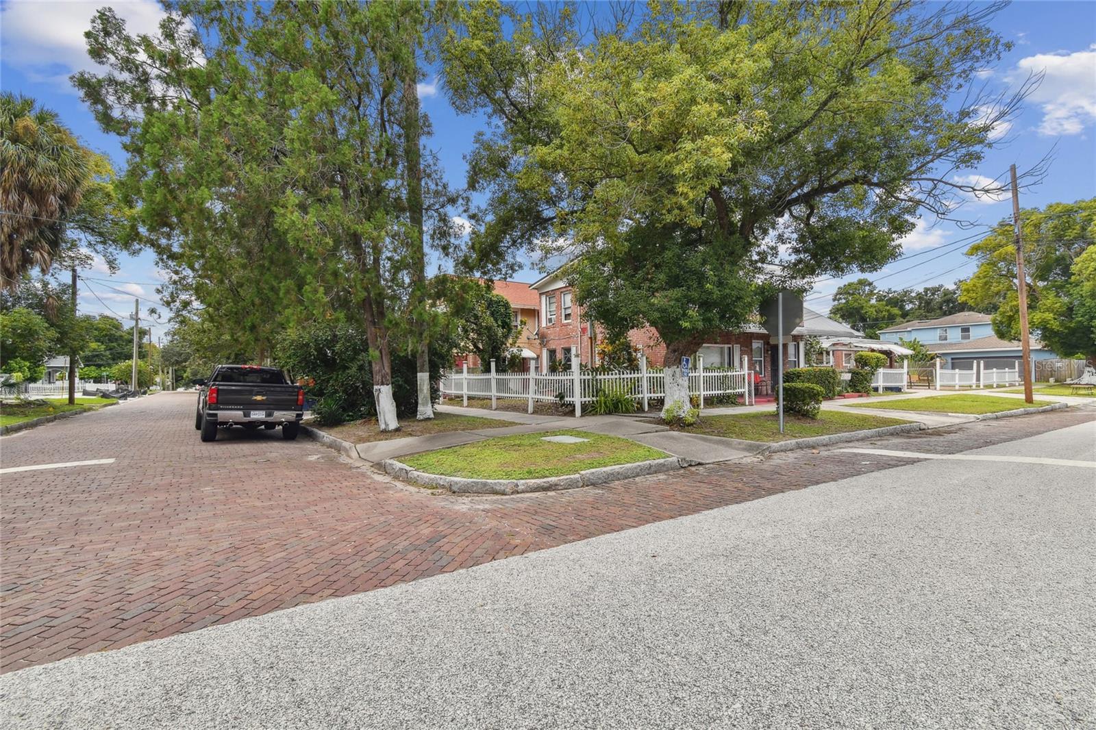 Image 7 of 9 For 2402 Highland Avenue