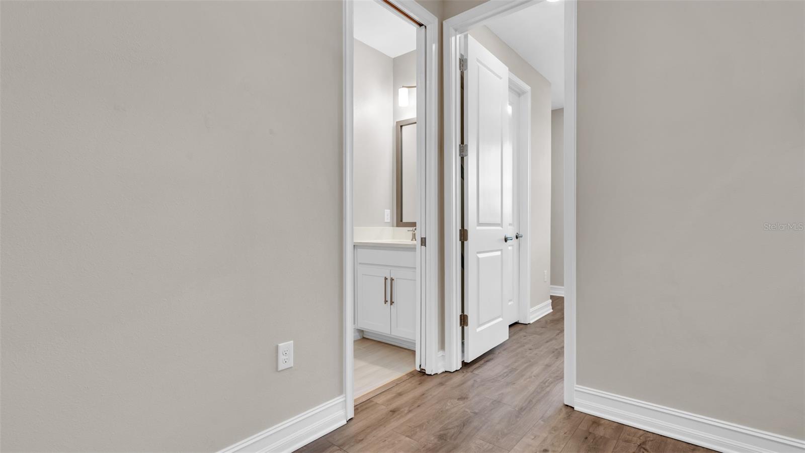Image 19 of 43 For 4653 Ancona Way