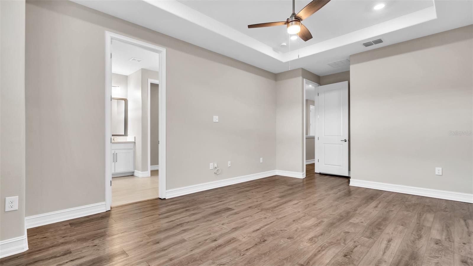 Image 23 of 43 For 4653 Ancona Way