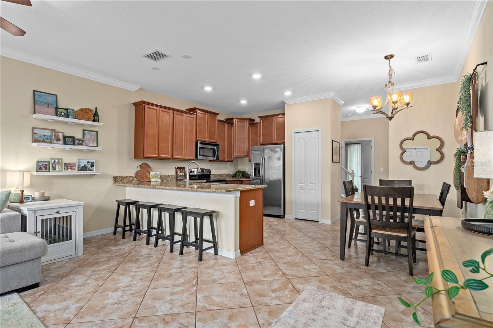 Image 13 of 51 For 4423 Fennwood Court