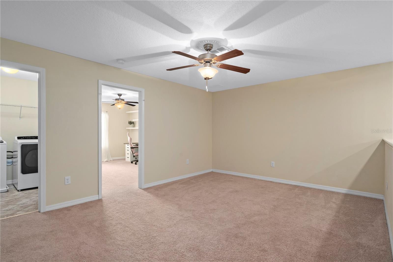 Image 27 of 51 For 4423 Fennwood Court