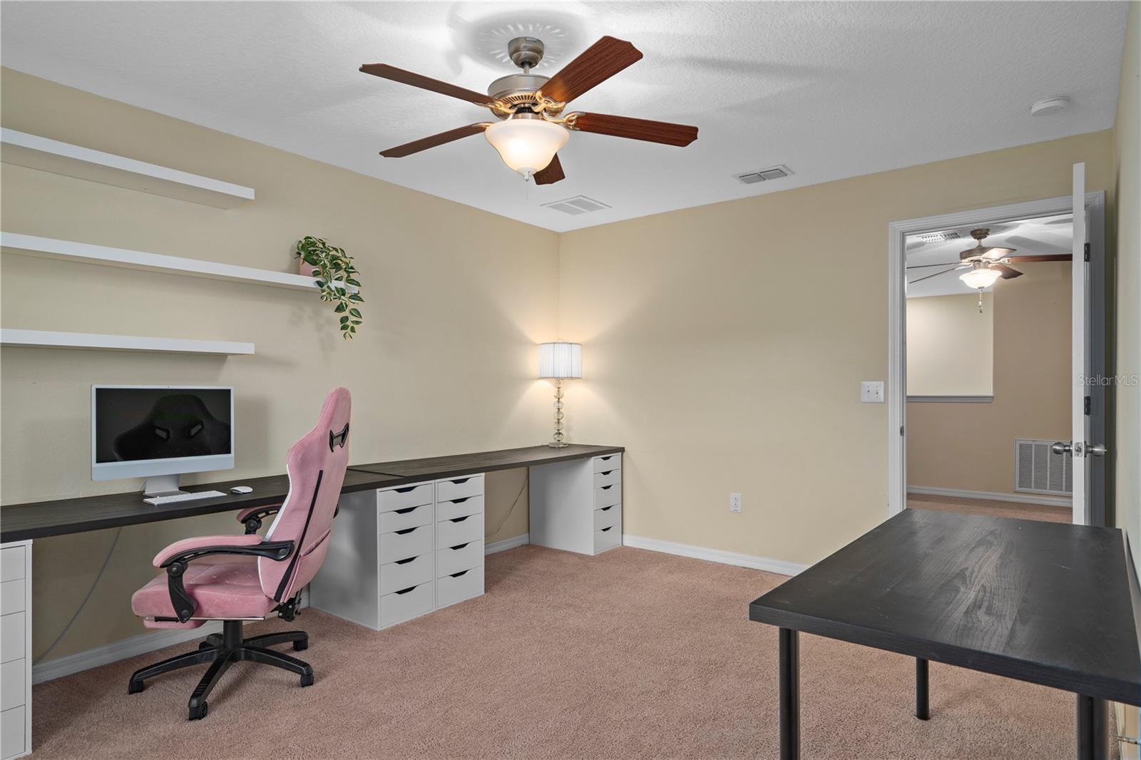 Image 31 of 51 For 4423 Fennwood Court