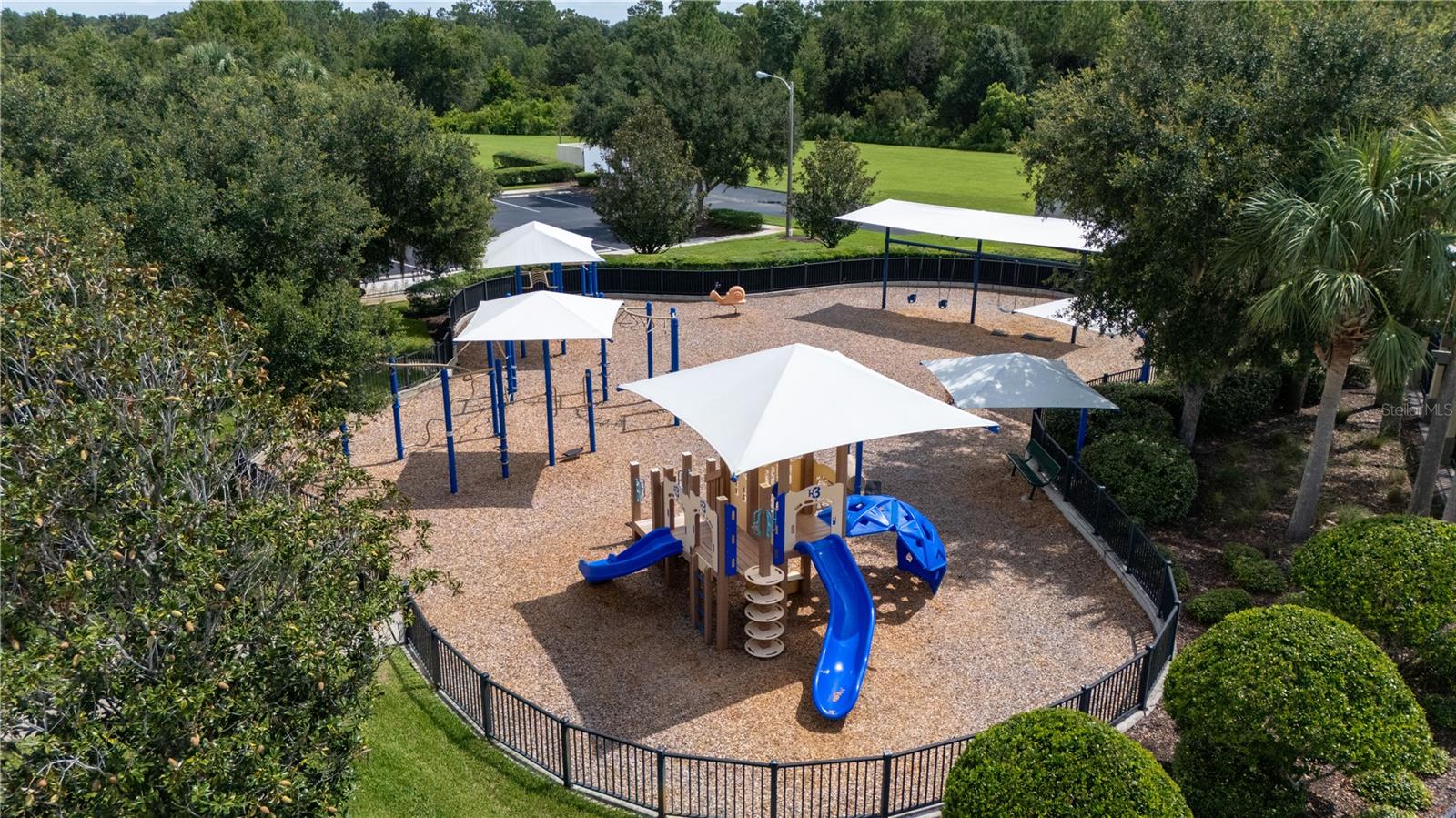 Image 44 of 51 For 4423 Fennwood Court