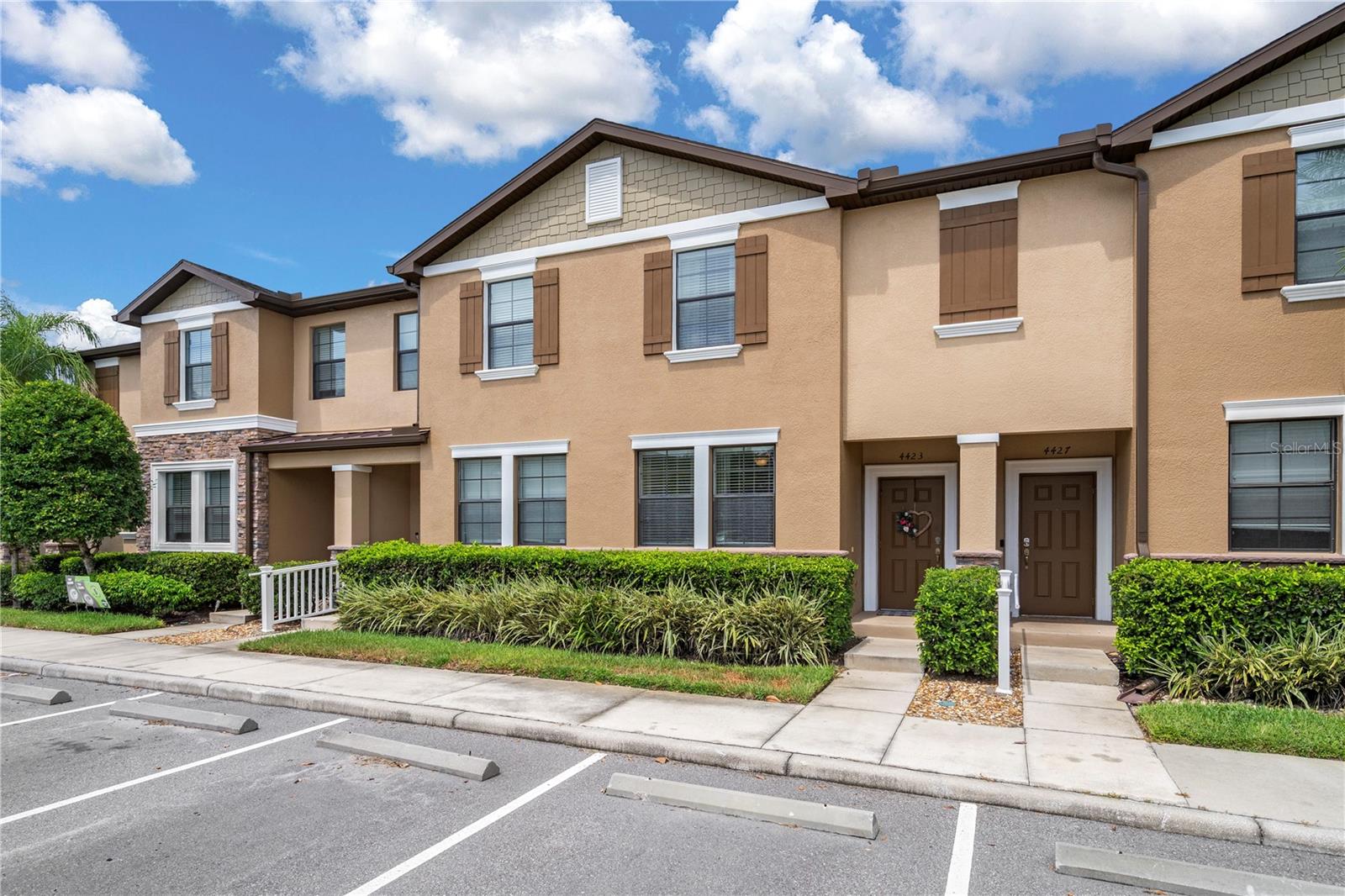 Image 6 of 51 For 4423 Fennwood Court