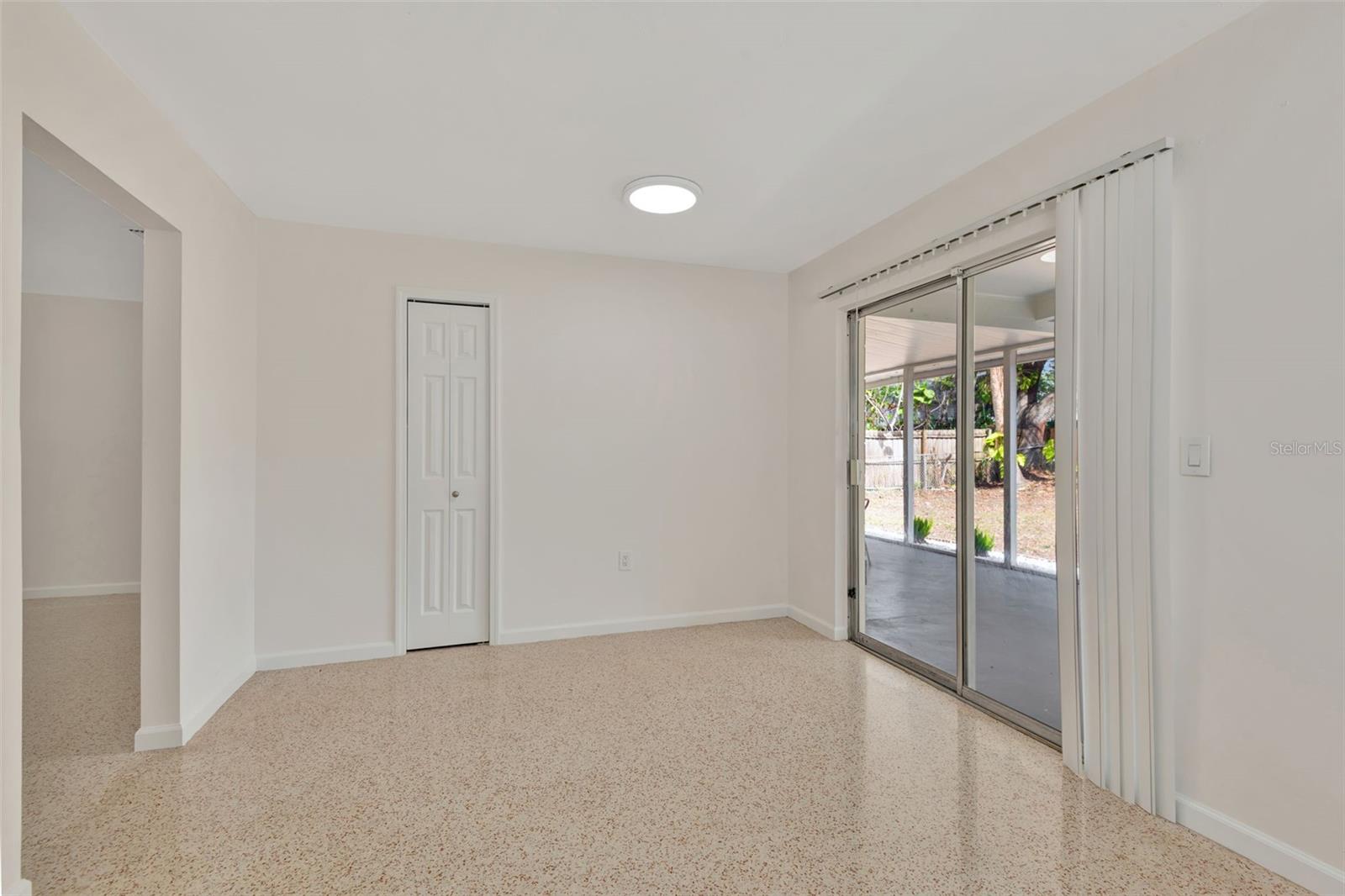 Image 5 of 23 For 4714 Vasconia Street