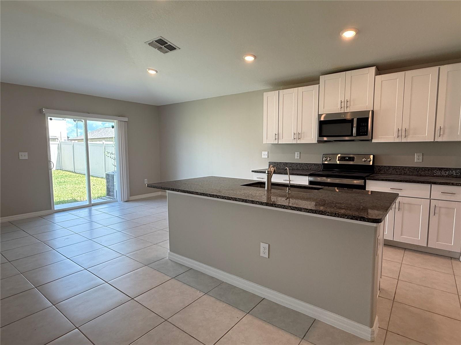 Image 8 of 28 For 15427 Miller Creek Drive