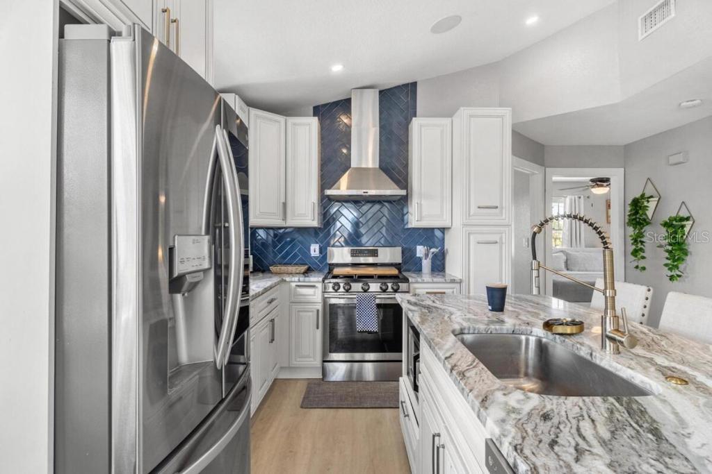 Image 14 of 42 For 14500 Bayshore Drive