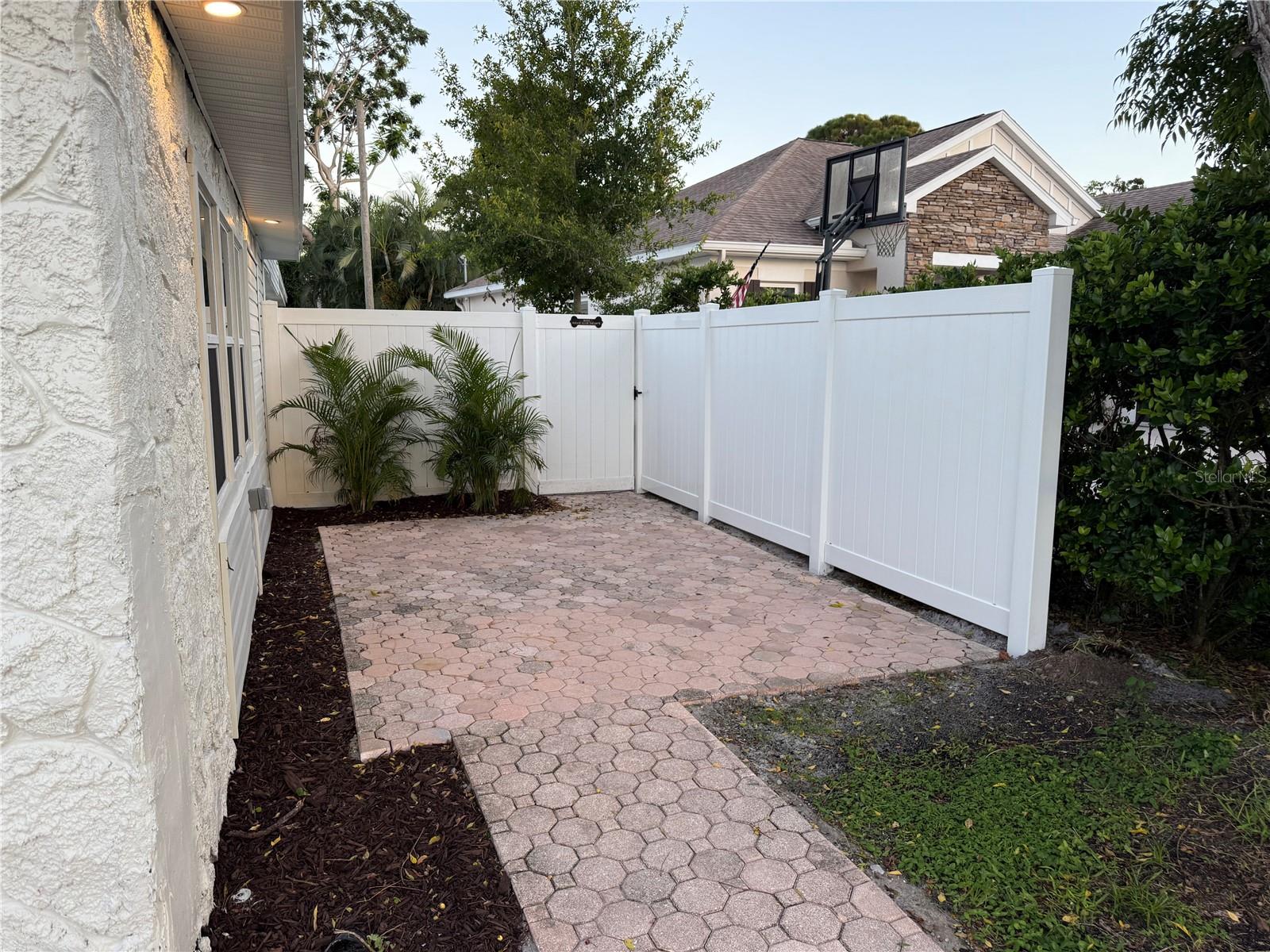 Image 33 of 33 For 2660 Fairway Avenue S