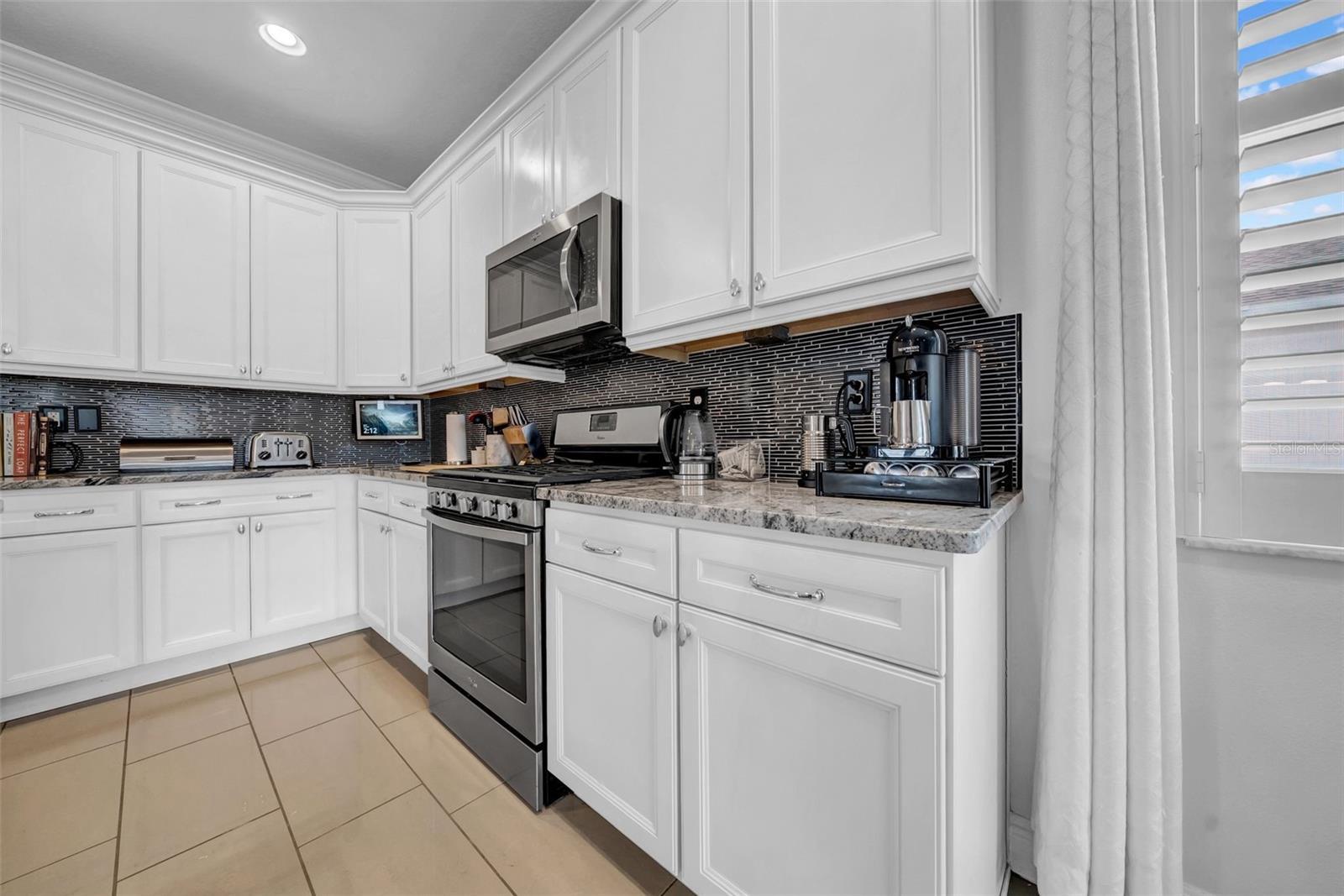 Image 20 of 53 For 8144 Carlton Ridge Drive