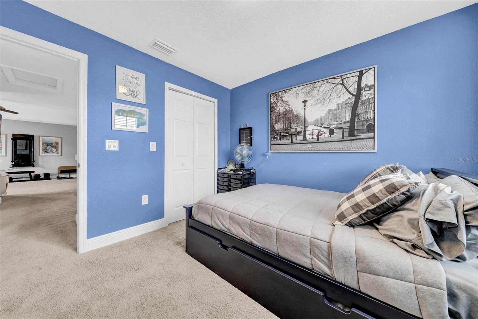 Image 37 of 53 For 8144 Carlton Ridge Drive