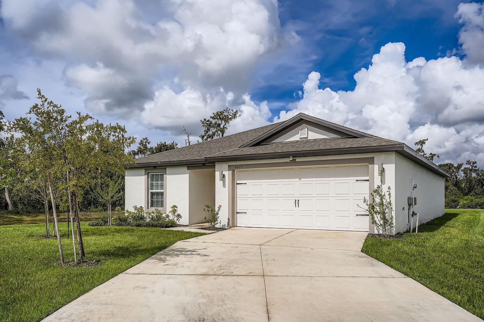 Details for 6039 Dolostone Drive, LAKELAND, FL 33811