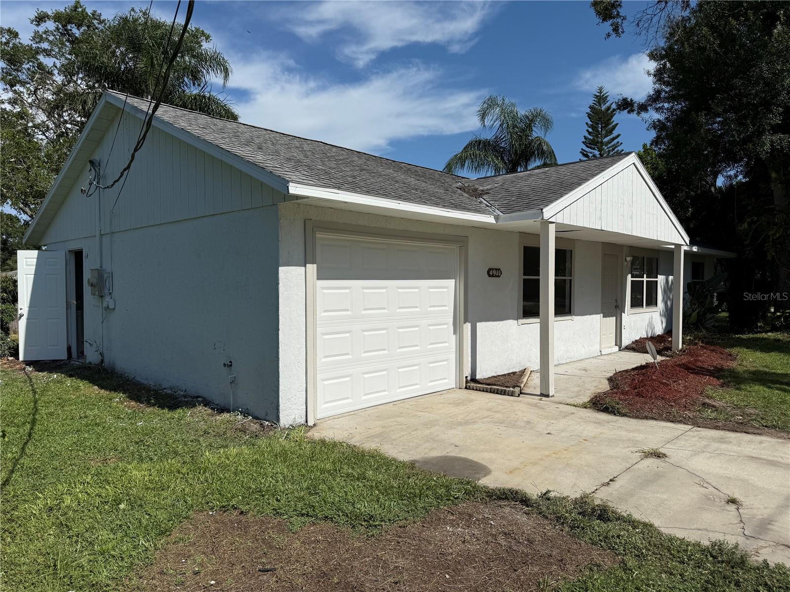 Image 2 of 7 For 4911 18th Street E
