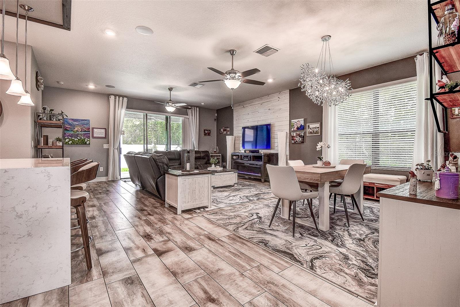 Image 13 of 39 For 12417 Sourwood Way