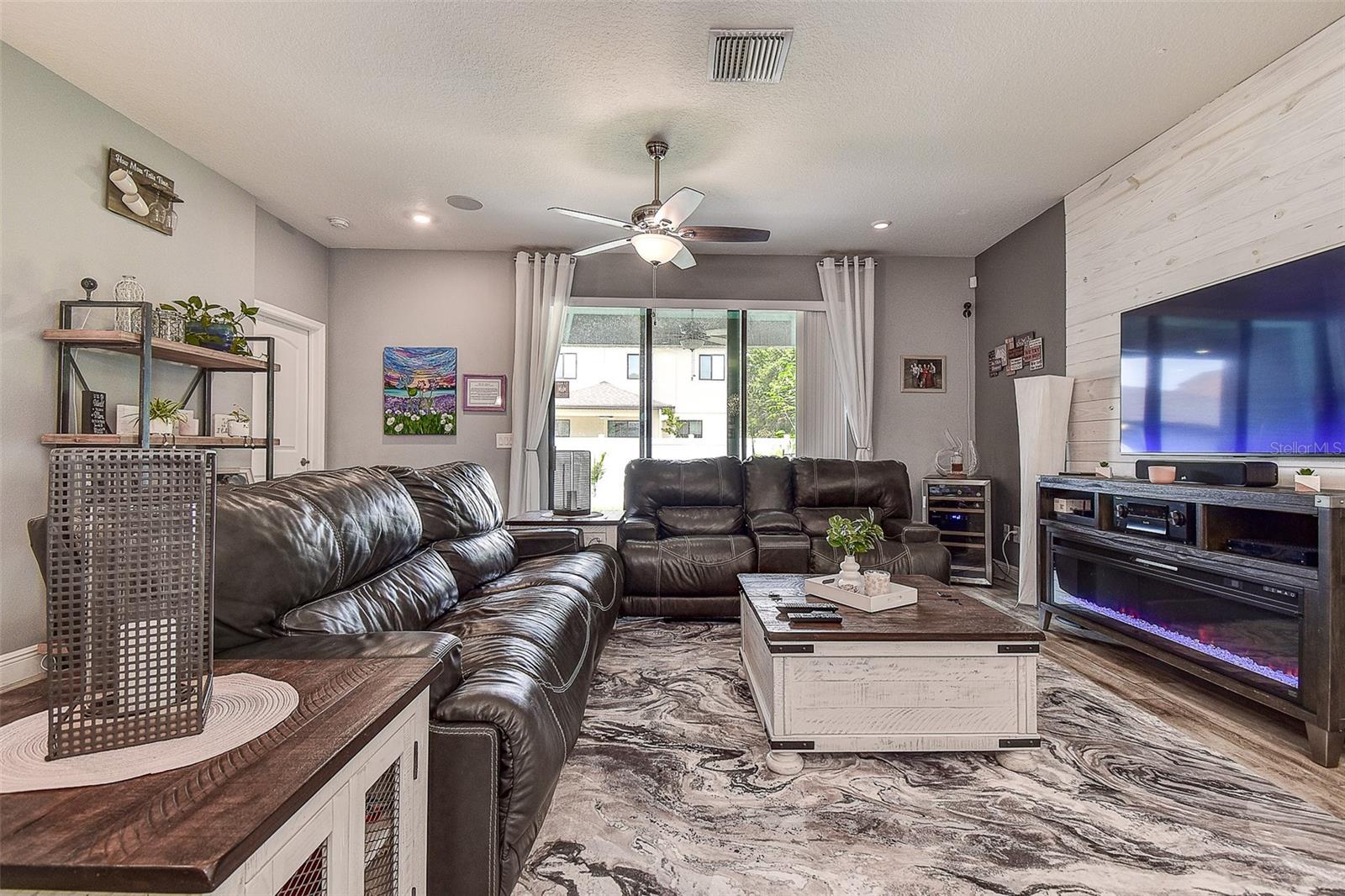 Image 19 of 39 For 12417 Sourwood Way