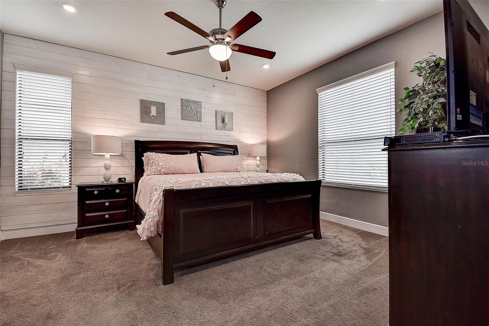 Image 27 of 39 For 12417 Sourwood Way