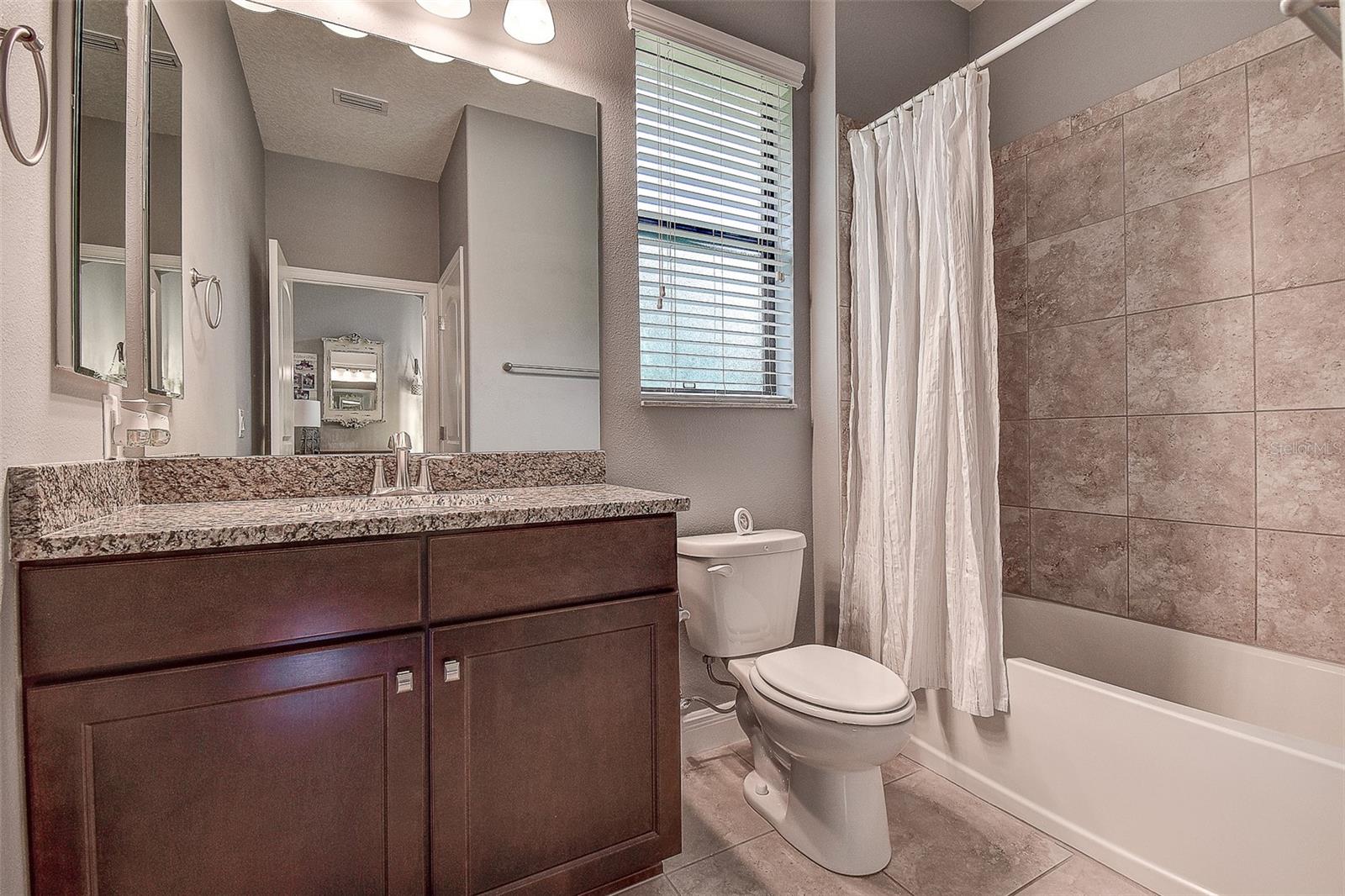 Image 7 of 39 For 12417 Sourwood Way