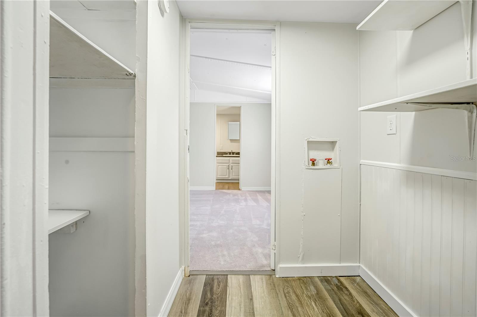 Image 16 of 25 For 8026 Rosella Court 6