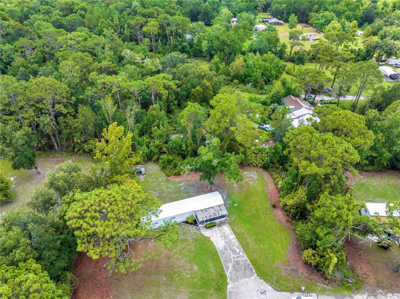 Image 24 of 25 For 8026 Rosella Court 6