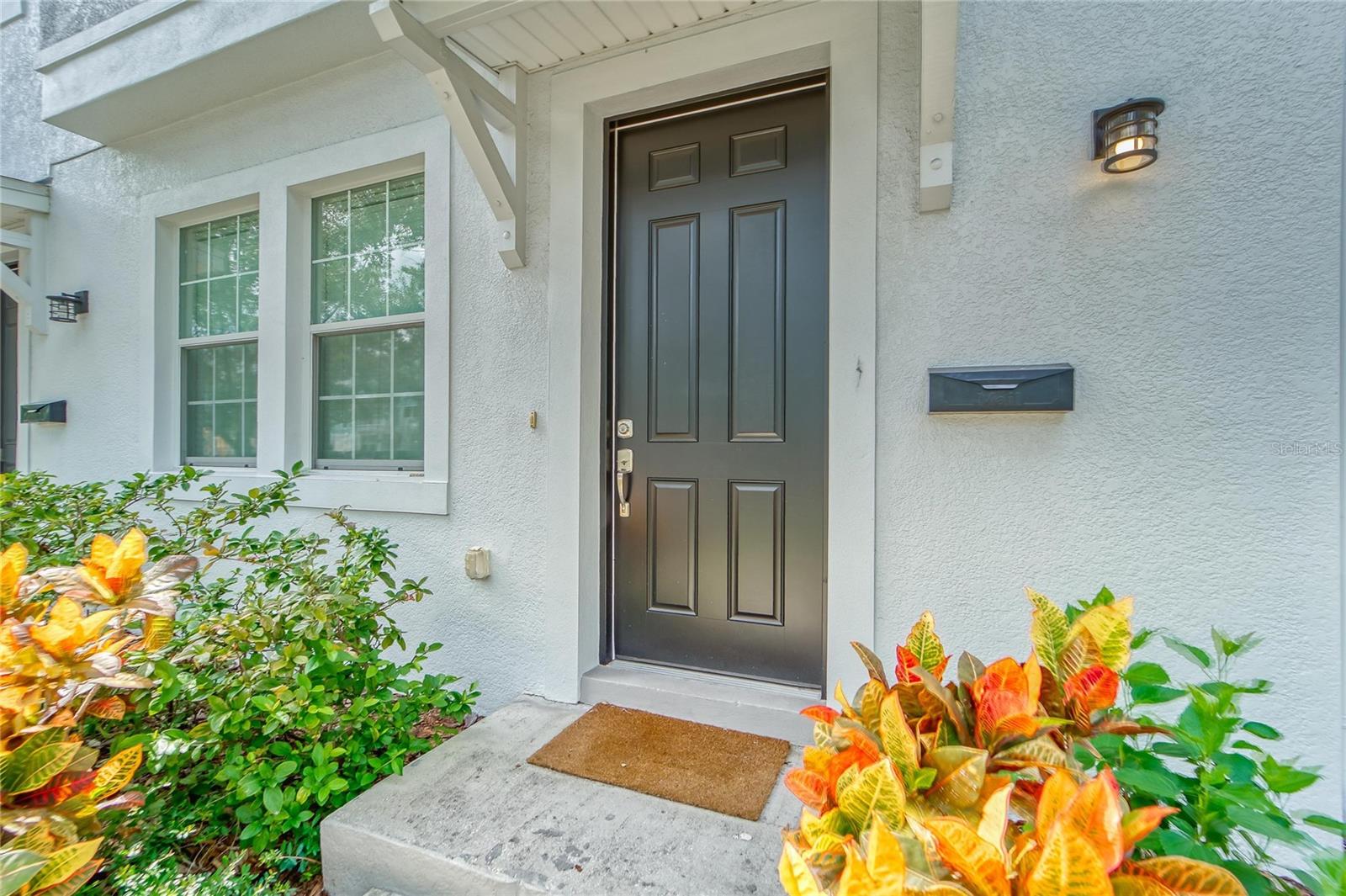 Image 3 of 30 For 2138 1st Avenue N