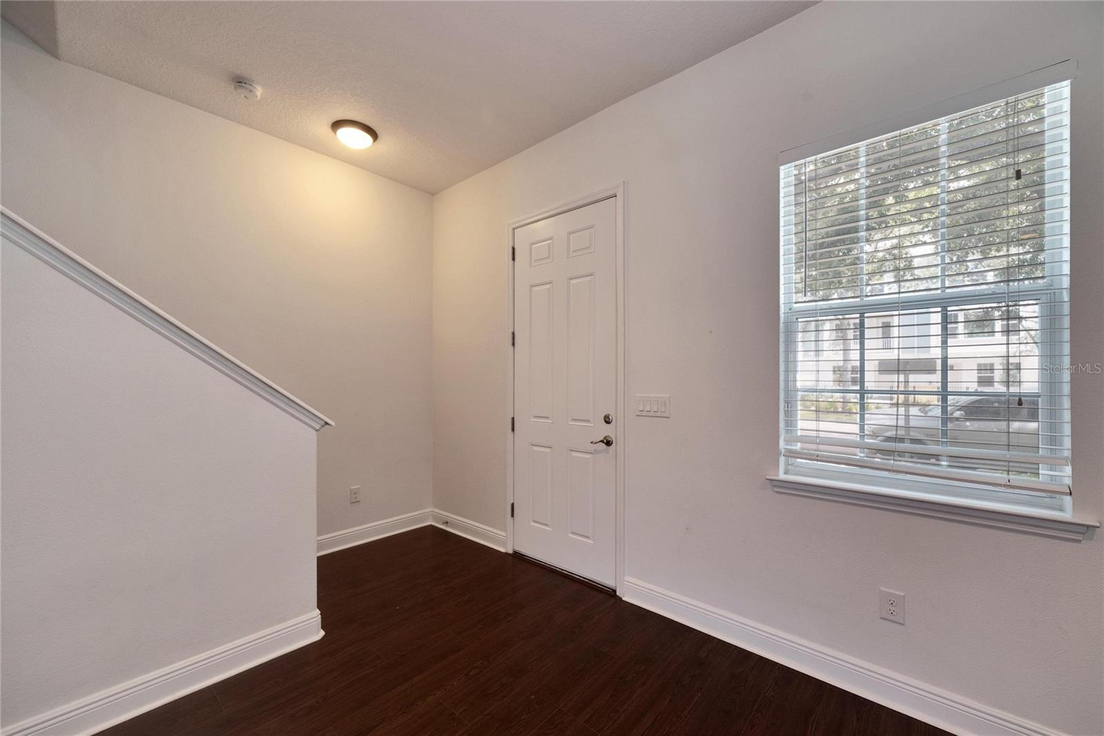 Image 4 of 30 For 2138 1st Avenue N